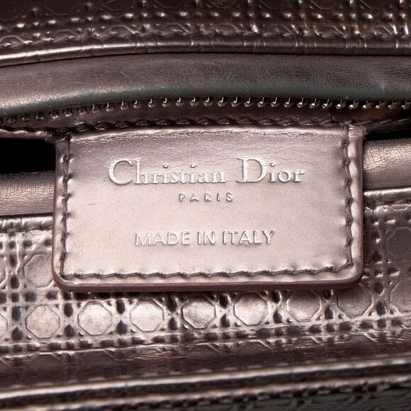 Dior Micro Cannage Metallic Calfskin Lady Dior Medium Tote - Picture 8 of 10